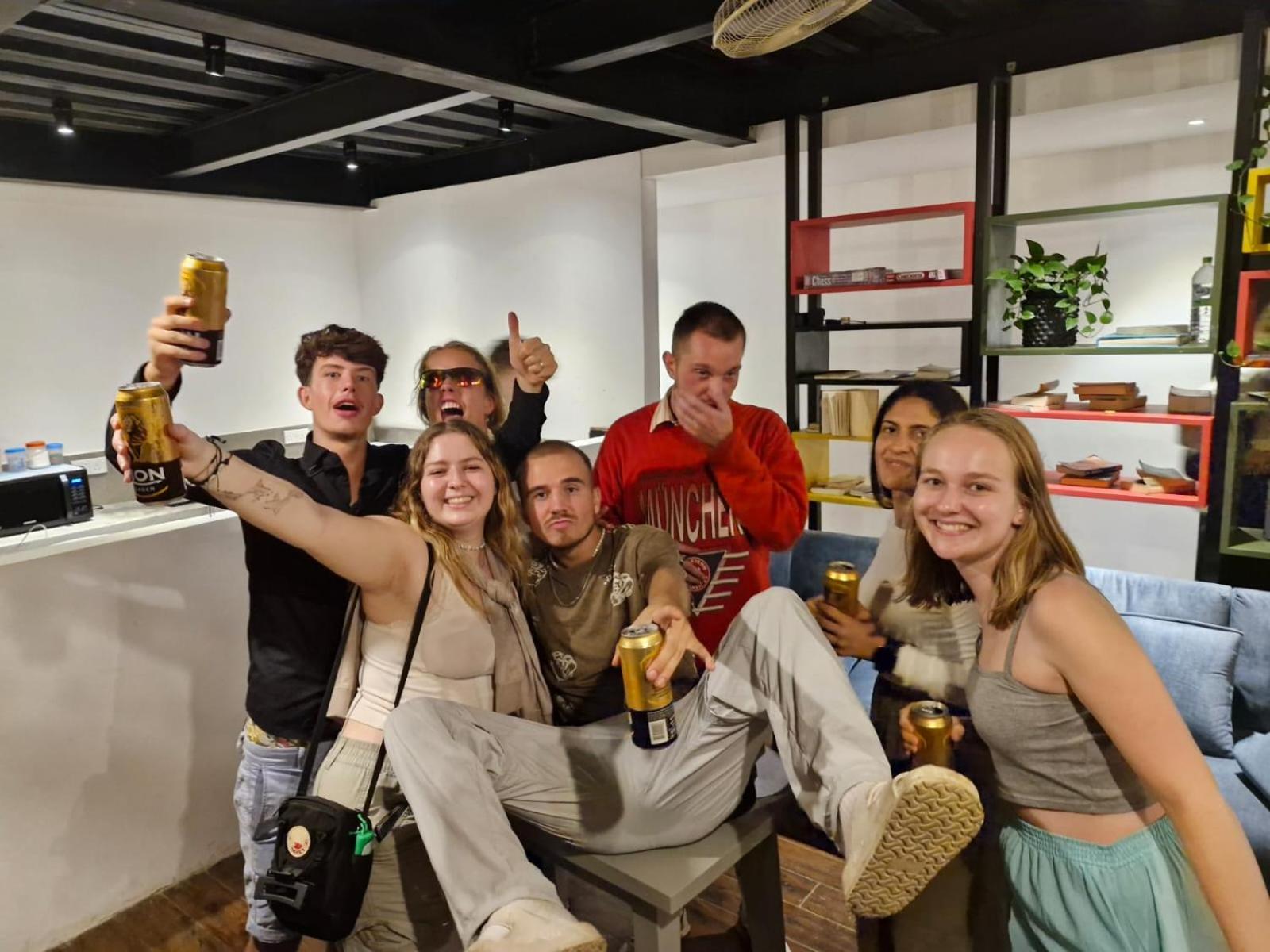 Hangover Hostels エッラ エクステリア 写真