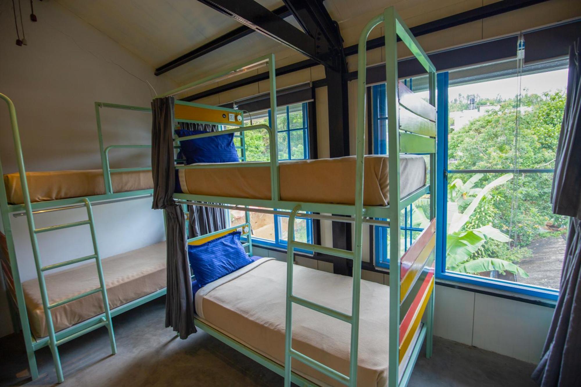 Hangover Hostels エッラ エクステリア 写真